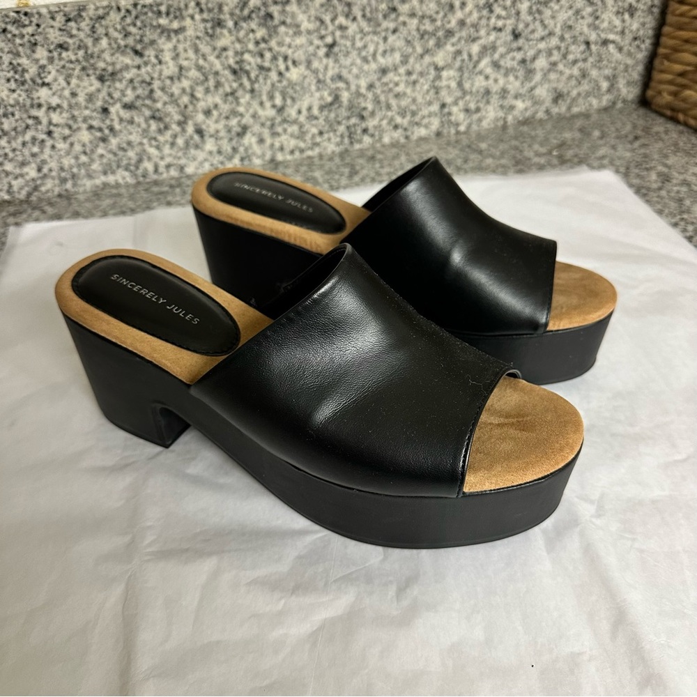 PEEP TOE CLOGS (NWOT)